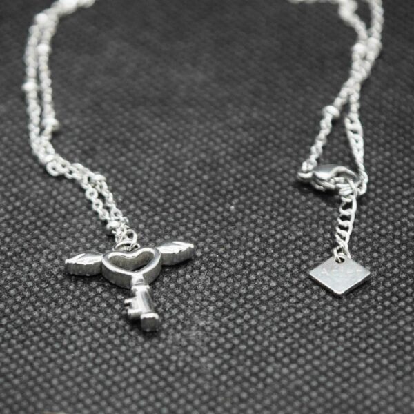 Collier clef cœur ailes d'anges